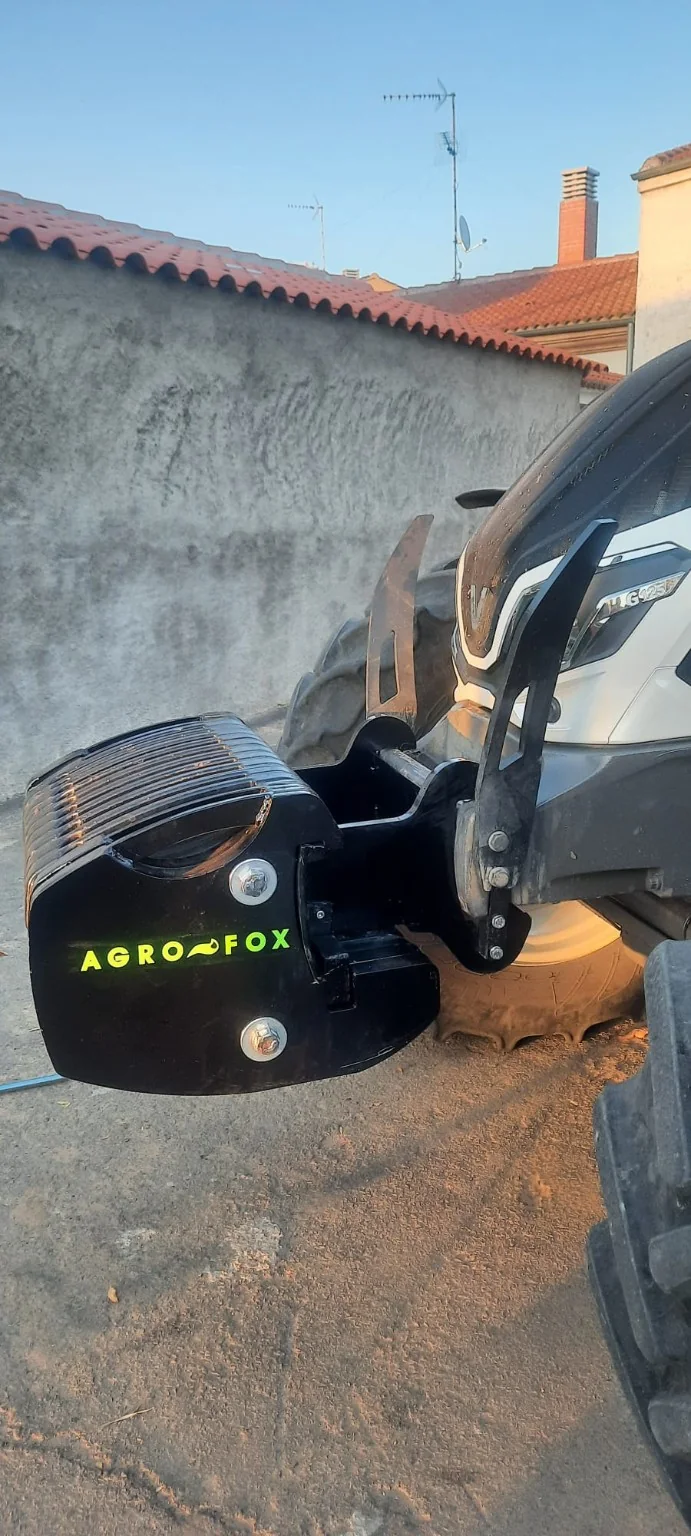 Agrupador de contrapesos instalado
